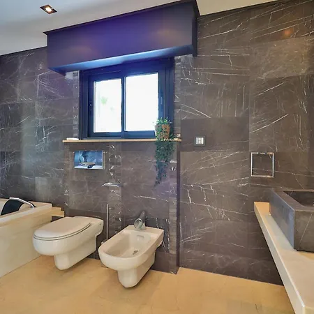 Holiday home Luxus Corallina - Direkt Am Mit Pool Und Jacuzzi By Riviera Homelife