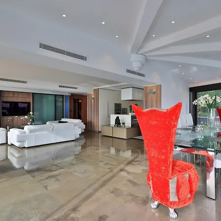 Luxus Corallina - Direkt Am Mit Pool Und Jacuzzi By Riviera Homelife Holiday home *